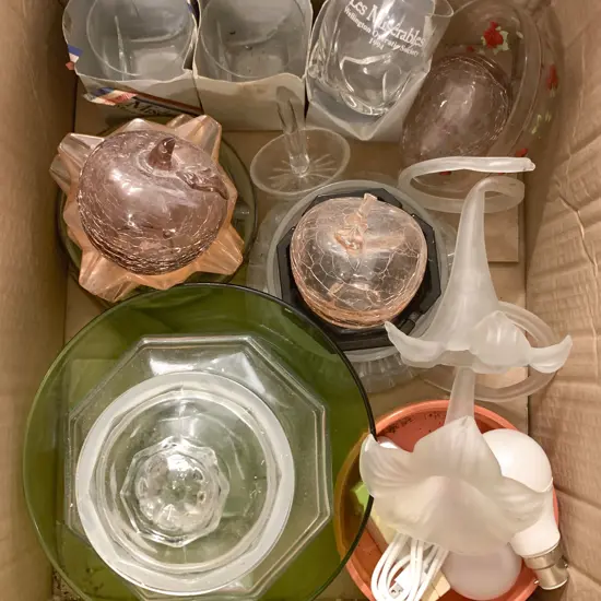 Quantity of Assorted Glass Ornaments etc