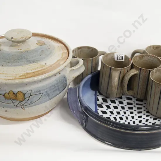 Quantity of Assorted Pottery