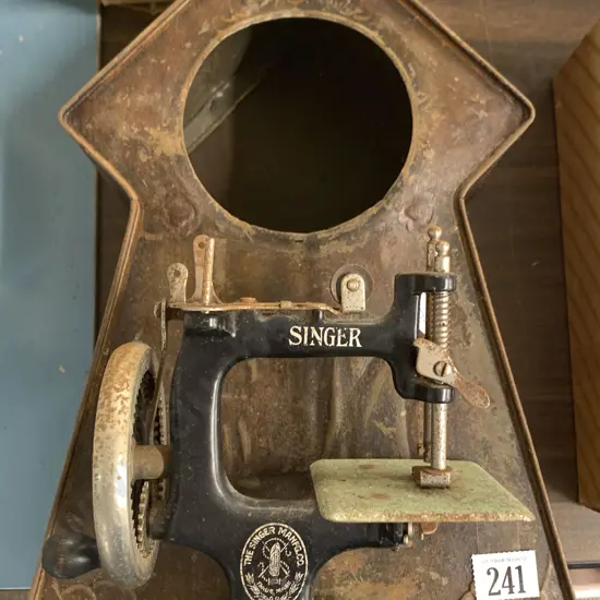 Singer Mini Sewing Machine and Victory Tin