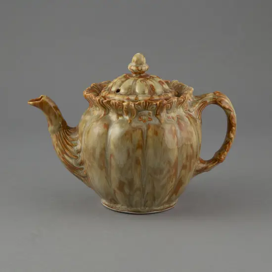R S Lovatt for Temuka Frilled Lidded Teapot