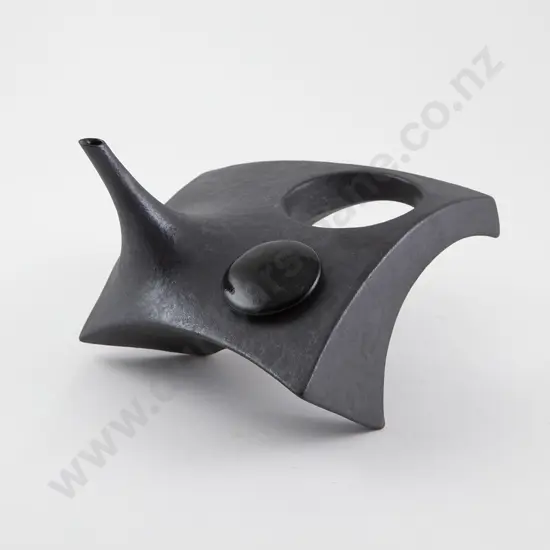 Rick Rudd Earthenware Teapot