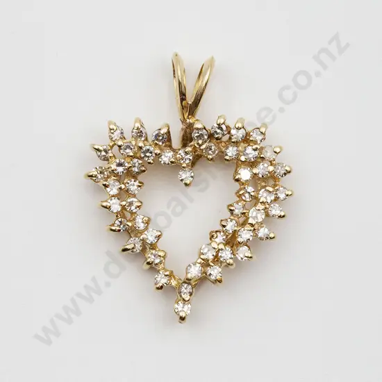 14ct 50stone Diamond Heart Pendant