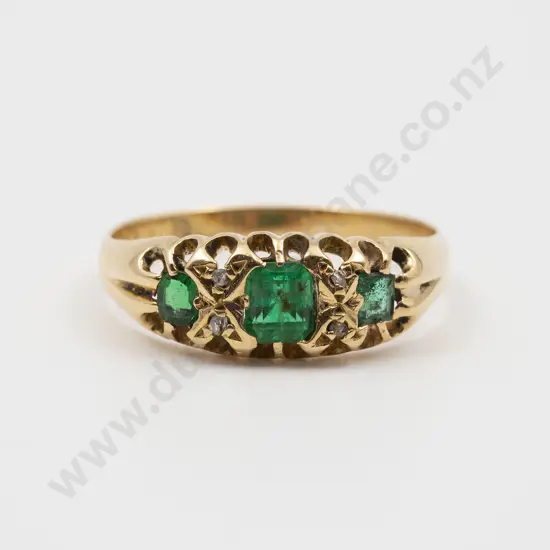 Early C20th Three Stone Emerald Bridge Bridge