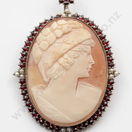 Silver Gilt Garnet Framed Portrait Cameo Brooch