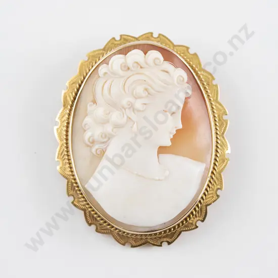 Large Mid C20th 9ct Framed Portrait Cameo Brooch