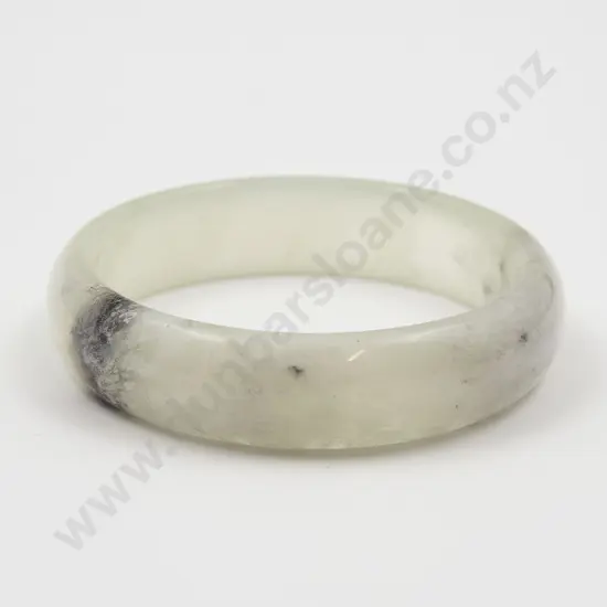 Chinese Mutton Fat Jade Bangle