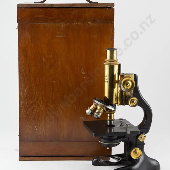 Leitz Wetzlar Monocular Microscope