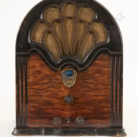 Art Deco Erla Walnut Mantel Radio