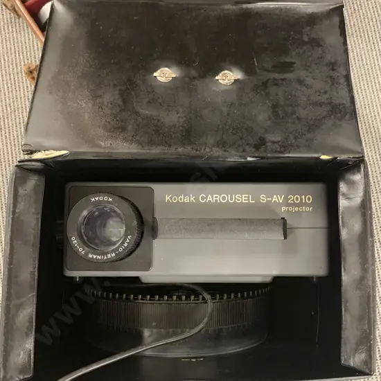 Kodak Carousel S-AV 2010 Projector