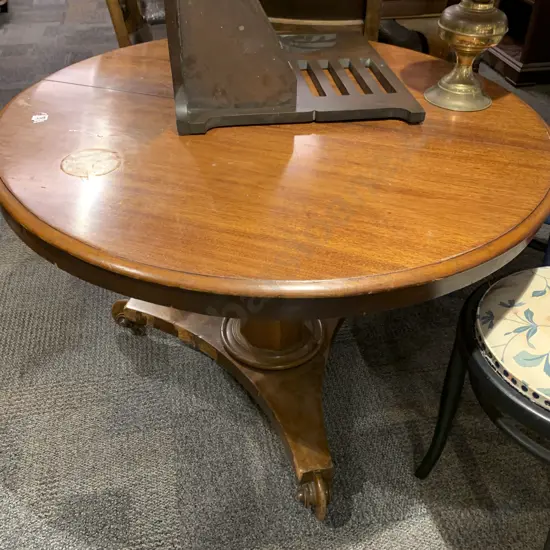 Victorian Mahogany Circular Dining Table (Faults)