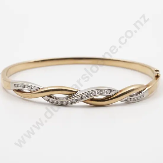 9ct Diamond Crystal Hinged Snap Bangle
