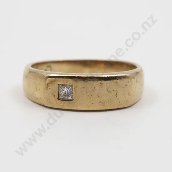9ct Single Diamond Band Ring