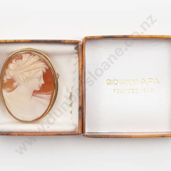 Giovanni APA 18ct Framed Classical Portrait Cameo Brooch