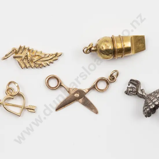 Victorian 15ct Whistle Charm
