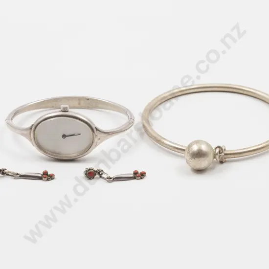 .925 S/S Modern Design Hinged Wrist Watch