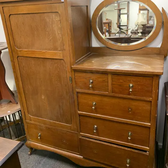 Edwardian Oak Man Robe