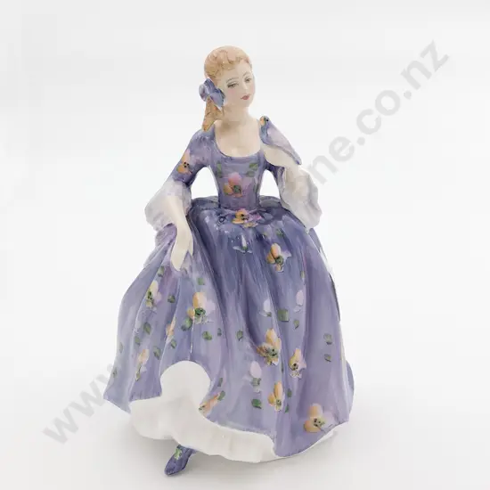 RD Figure "Nicola" HN 2839