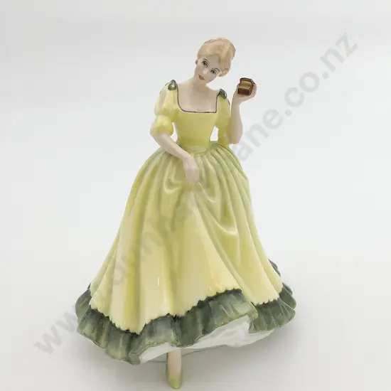 RD Figure "Paula" HN 2906