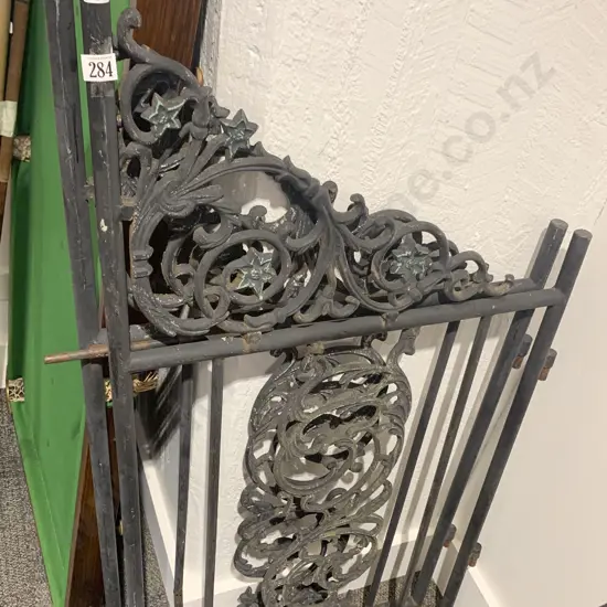 Decorative Wrought Metal Gate Doors (AF)