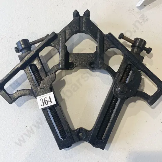 Vintage Clamped Square