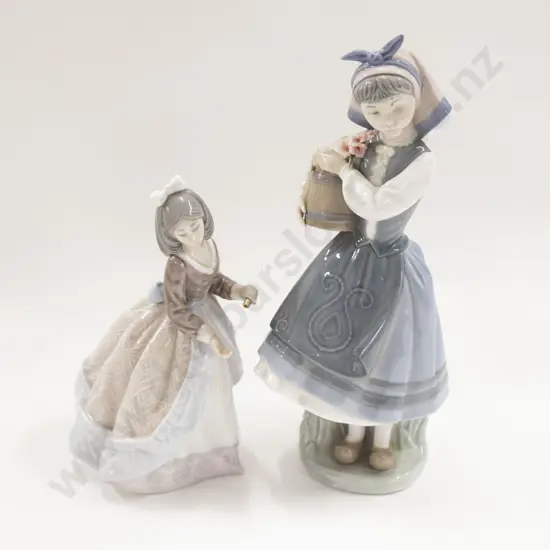 2 Lladro Figures (AF)