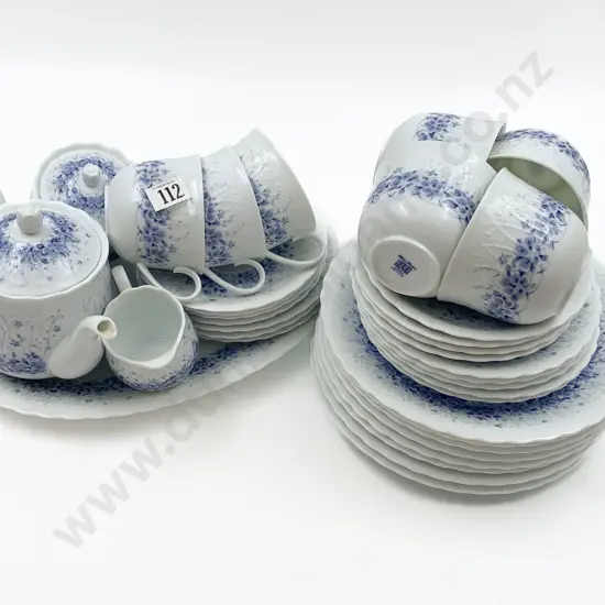 Modern Cantonese Dinner Set and Blue and White Dinner Set