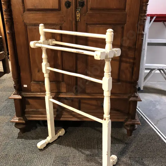 White painted Vintage Towel Rail