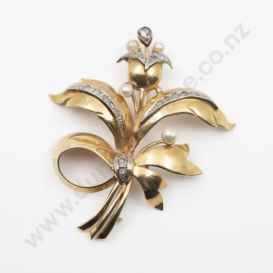 18ct Diamond and Pearl Leaf Spray Brooch