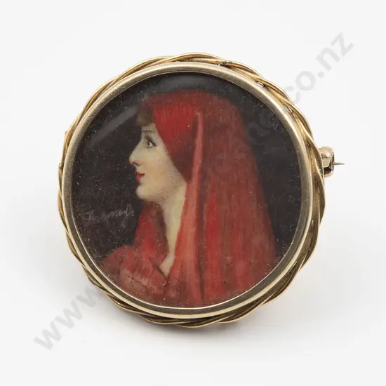 18ct Portrait Locket Brooch