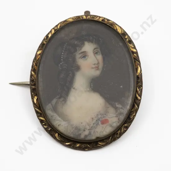 Gold Plate Framed Georgian Portrait Brooch