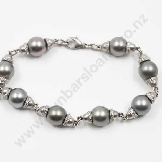 18ct White Gold Black Tahitian Cultured Pearl and Diamond Bracelet