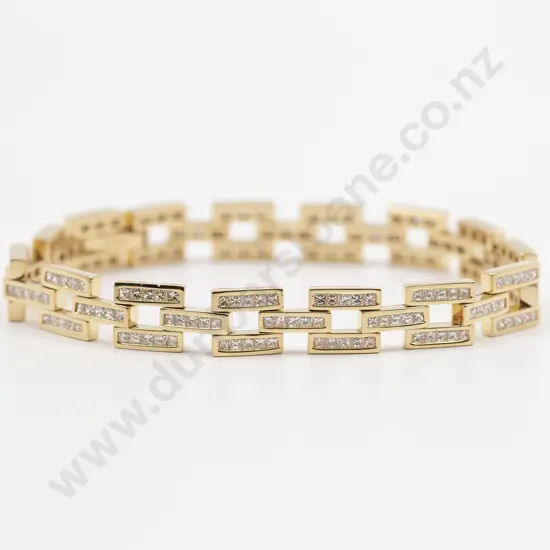 18ct 225stone Diamond Fancy Rail Link Bracelet