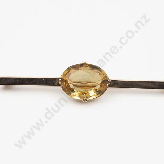 9ct SIngle Stone Citrine Bar Brooch