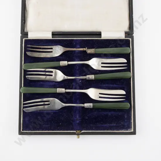 Cased Five S/S and Greenstone Handles Cake Forks