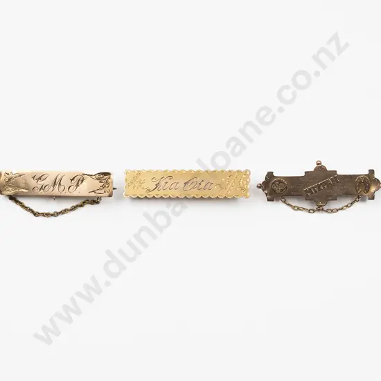 Three NZ 9ct Bar Brooches
