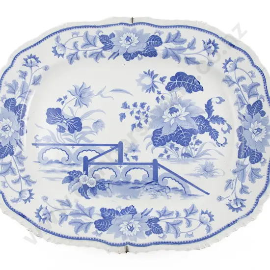 Large Victorian B&W Ironstone Ashet