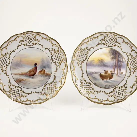 Pair Milwyn Holloway Plates