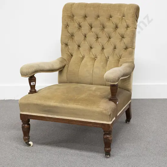 Vict Walnut Armchair