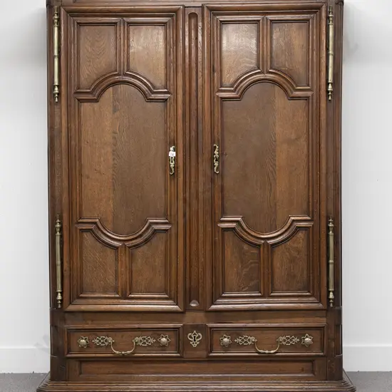 Fine Quality Late C18th French Oak Armoire