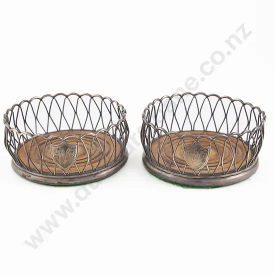 Pair Geo III S/S Wine Coasters