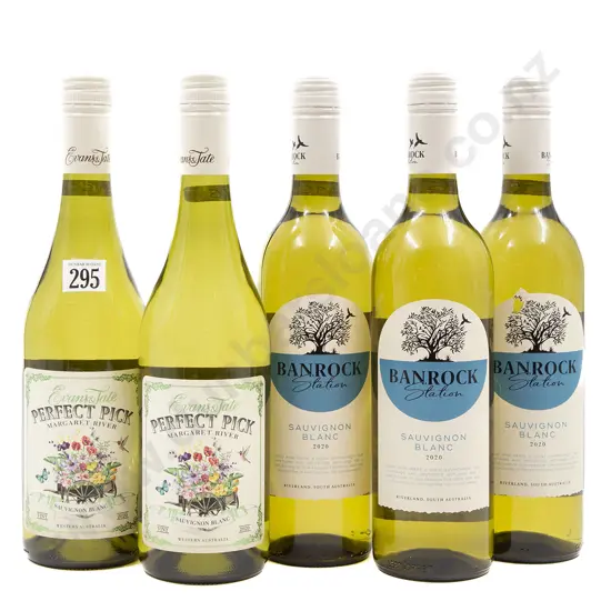 Five Bottles of Assorted Australian Sauvignon Blanc