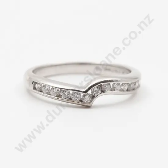 18ct White Gold 14stone Diamond Contour Band Ring