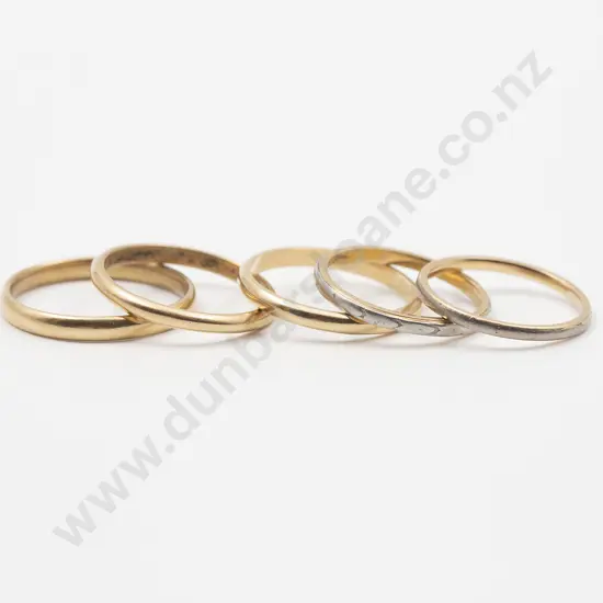 Five 18ct Gold Plain Wedding Bands