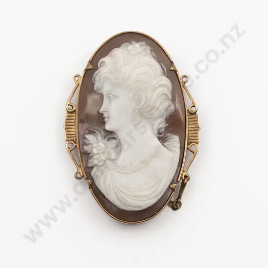Large Mid-C20th 9ct Framed Portrait Cameo Brooch