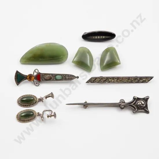 Collection S/S Jewellery. of two Scottish pin brooches