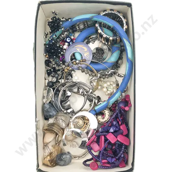 Selection Costume and Collectable Jewellery