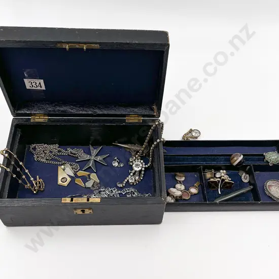 Selection Vintage Collectable Jewellery