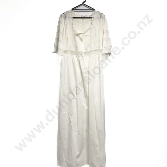 Edwardian Cotton and Lace Full Length Nightgown