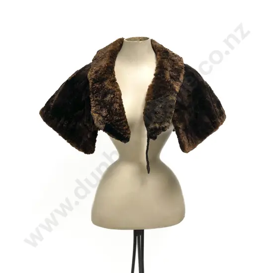 Victorian Faux Fur Shoulder Collar