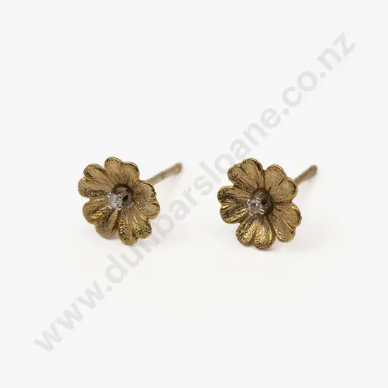 Pair 9ct Single Diamond Daisy Stud Earrings